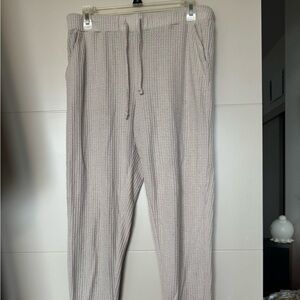 VENUS Light Gray Textured Joggers